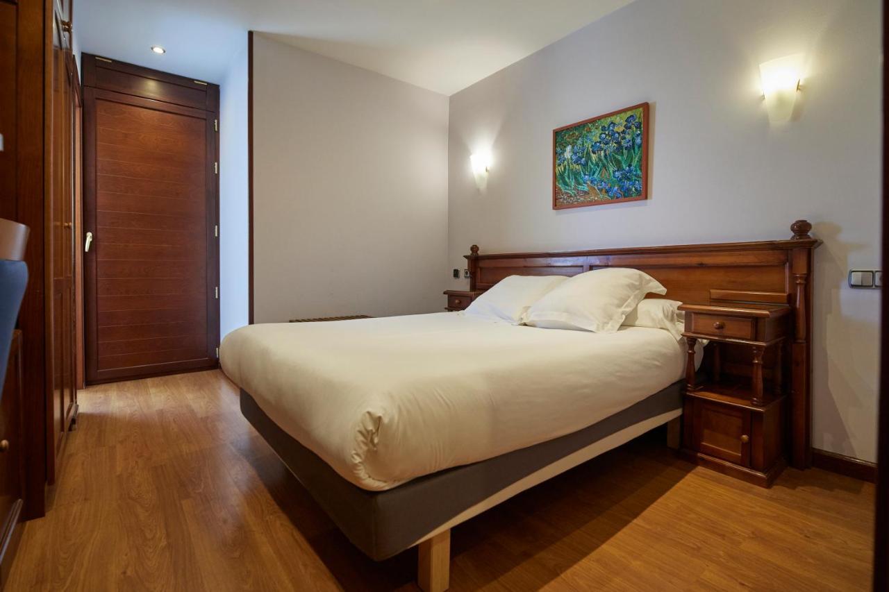 Hotel Villalegre Avilés Extérieur photo