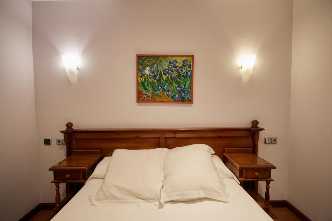 Hotel Villalegre Avilés Extérieur photo
