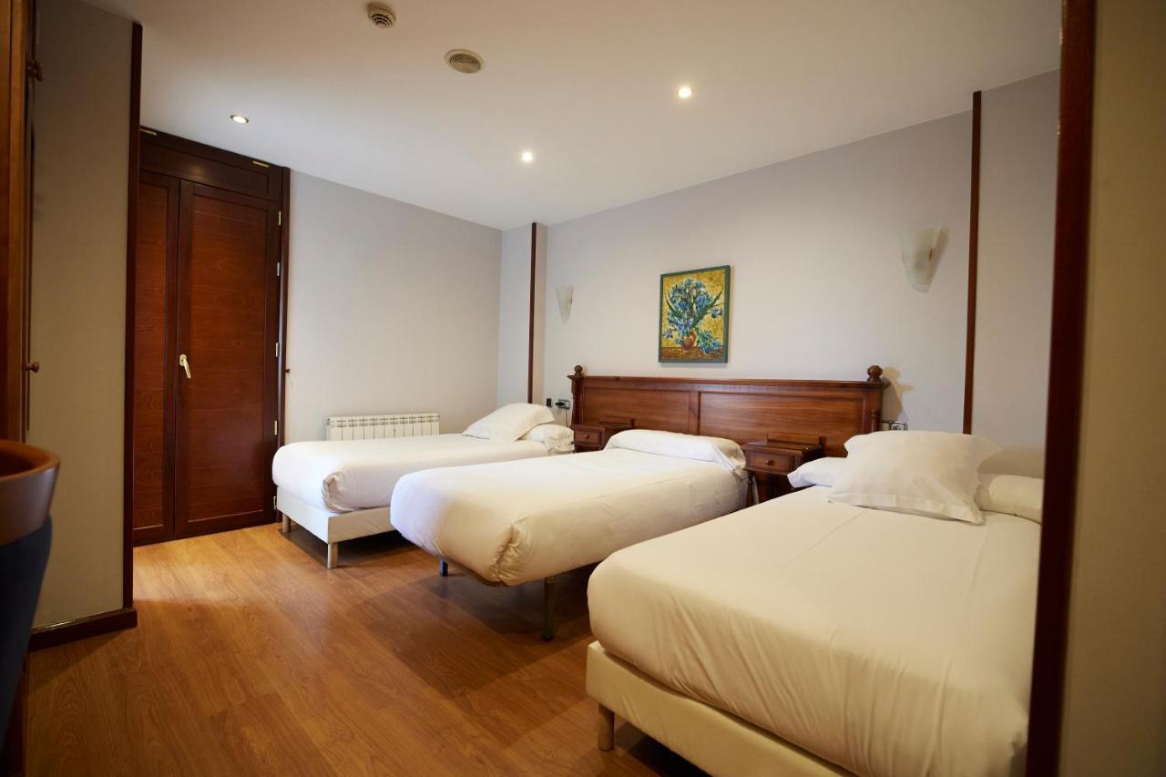 Hotel Villalegre Avilés Extérieur photo