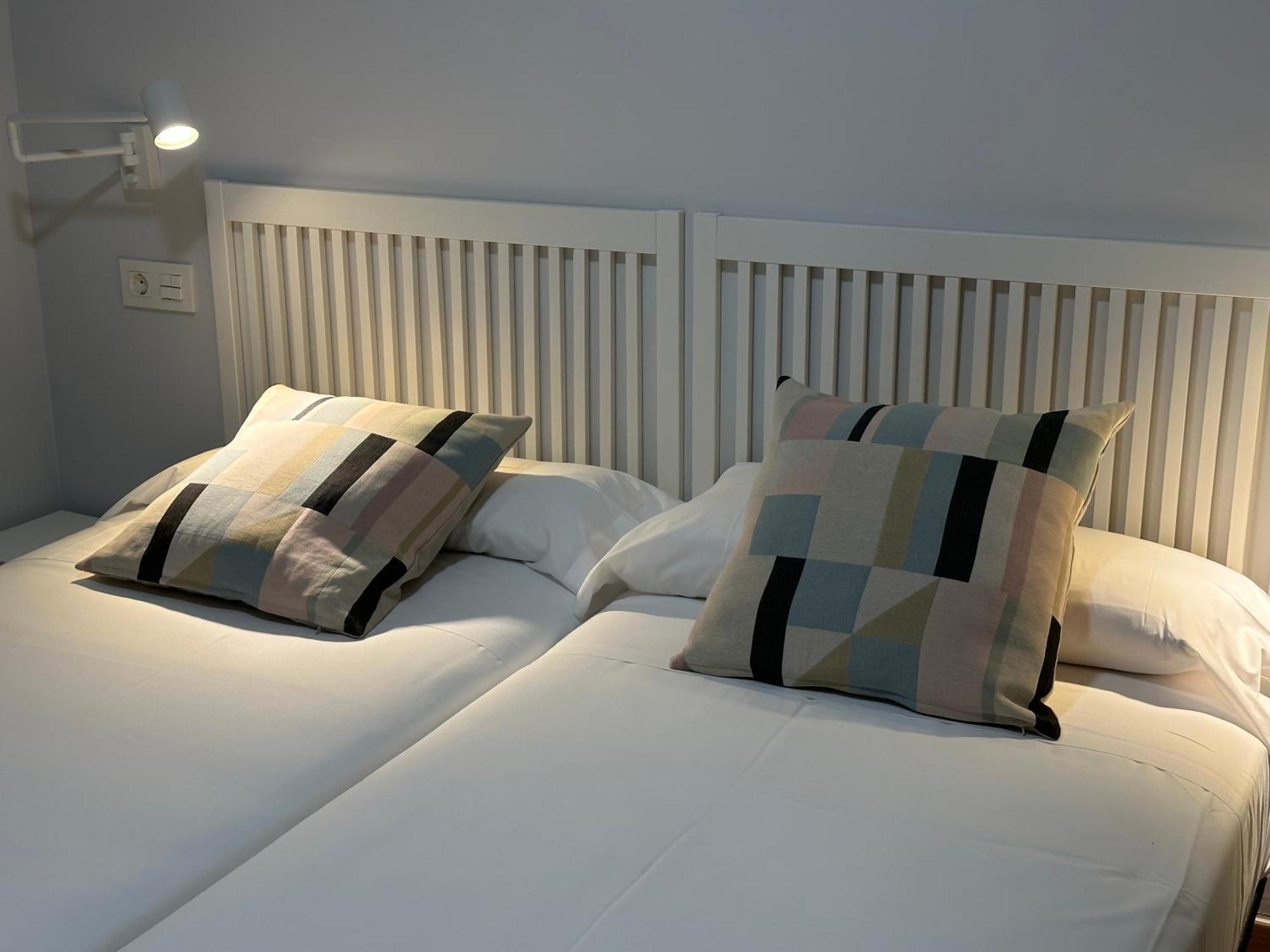 Hotel Villalegre Avilés Extérieur photo